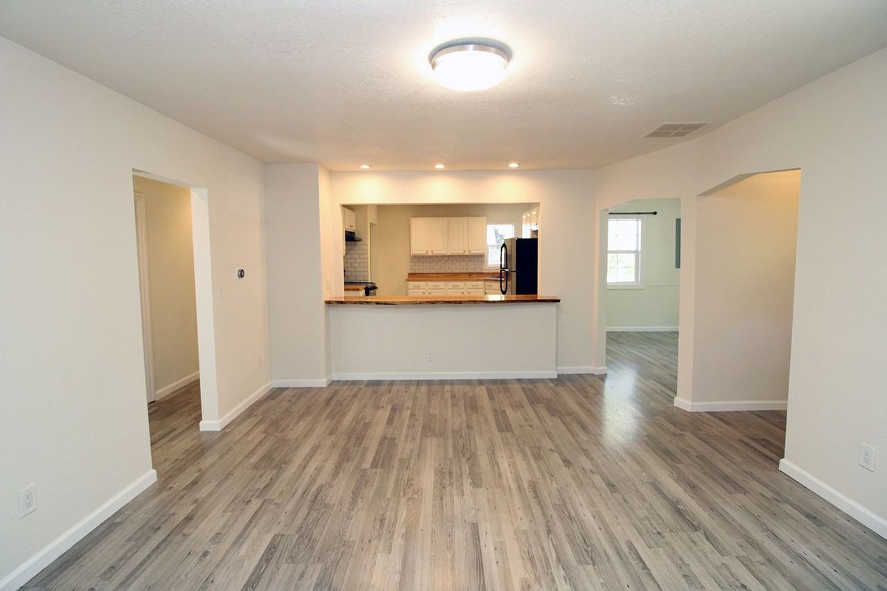 4419 N Albina Ave - Photo 6 of 30