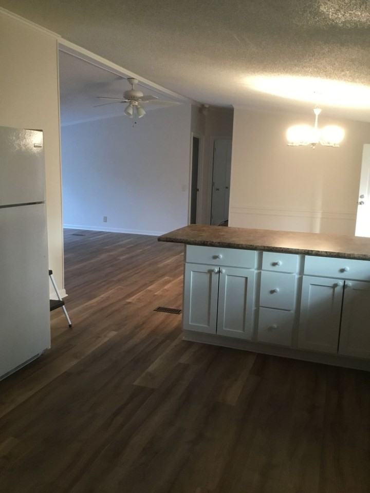3996 First St Sw - Photo 6 of 15