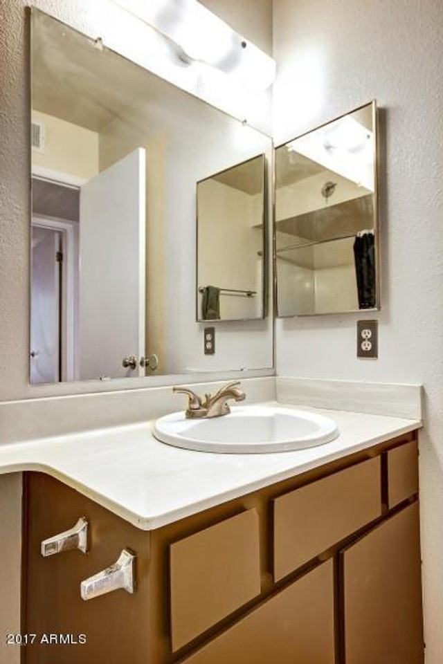 1829 W Onza Ave - Photo 7 of 13