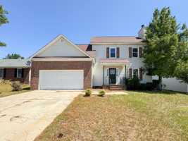 featured image of 821 Connaly Dr