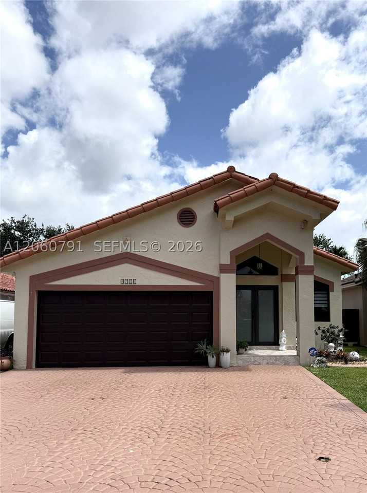 8731 Nw 153rd Ter