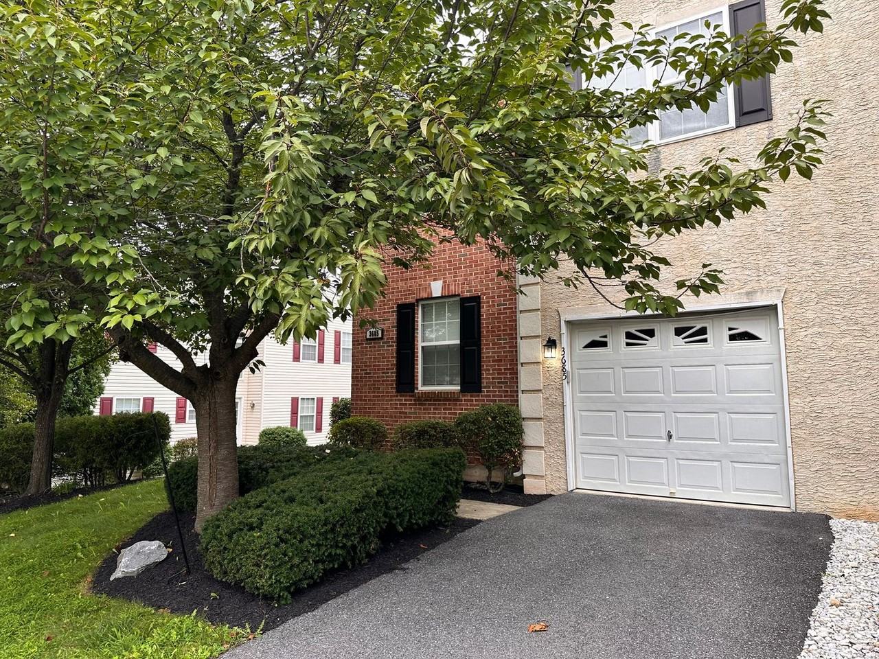 3685 3685 Clauss Dr Macungie Pa 18062 - Photo 2 of 37