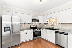 featured image of 102 Solway Cir