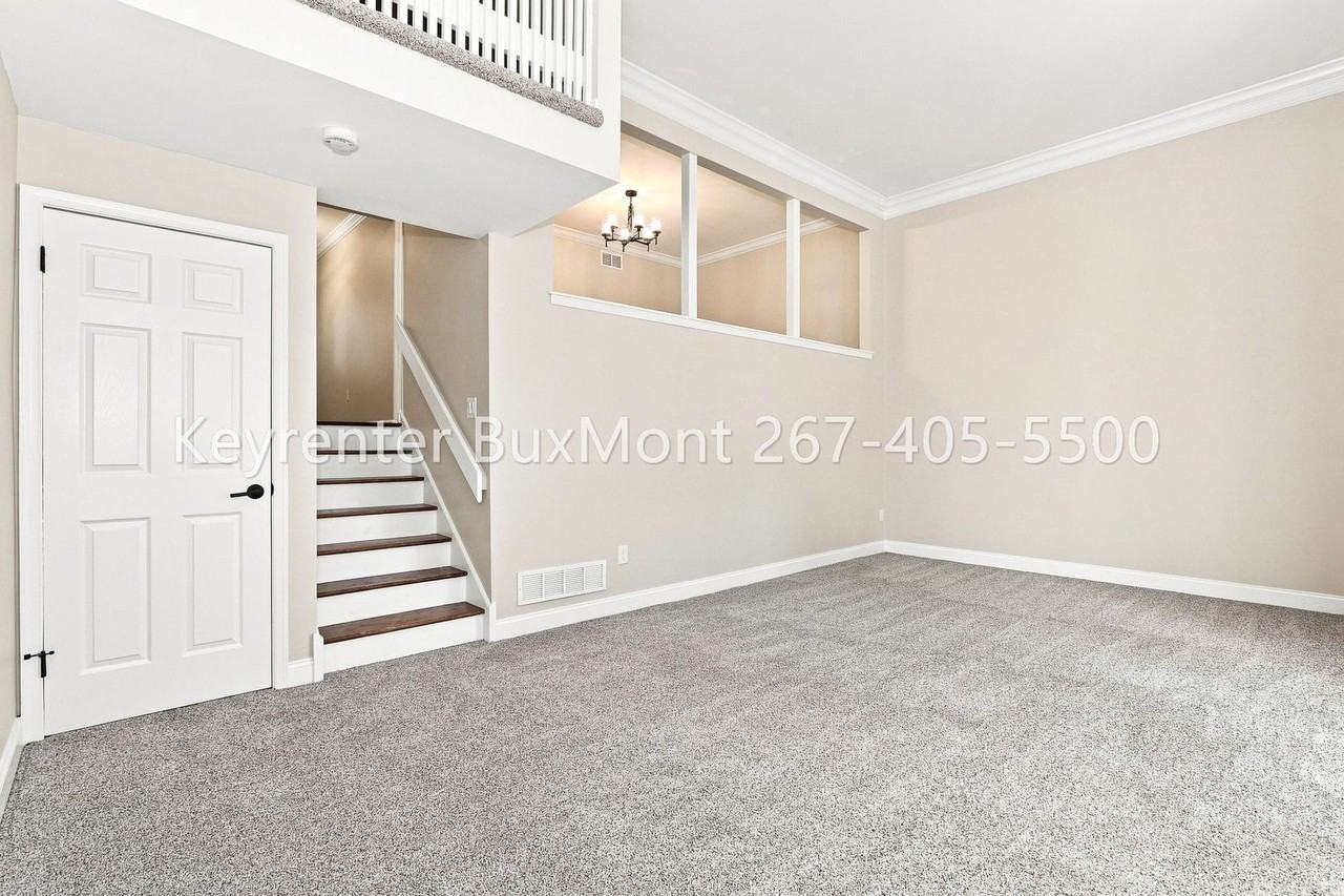 102 Solway Cir - Photo 4 of 18