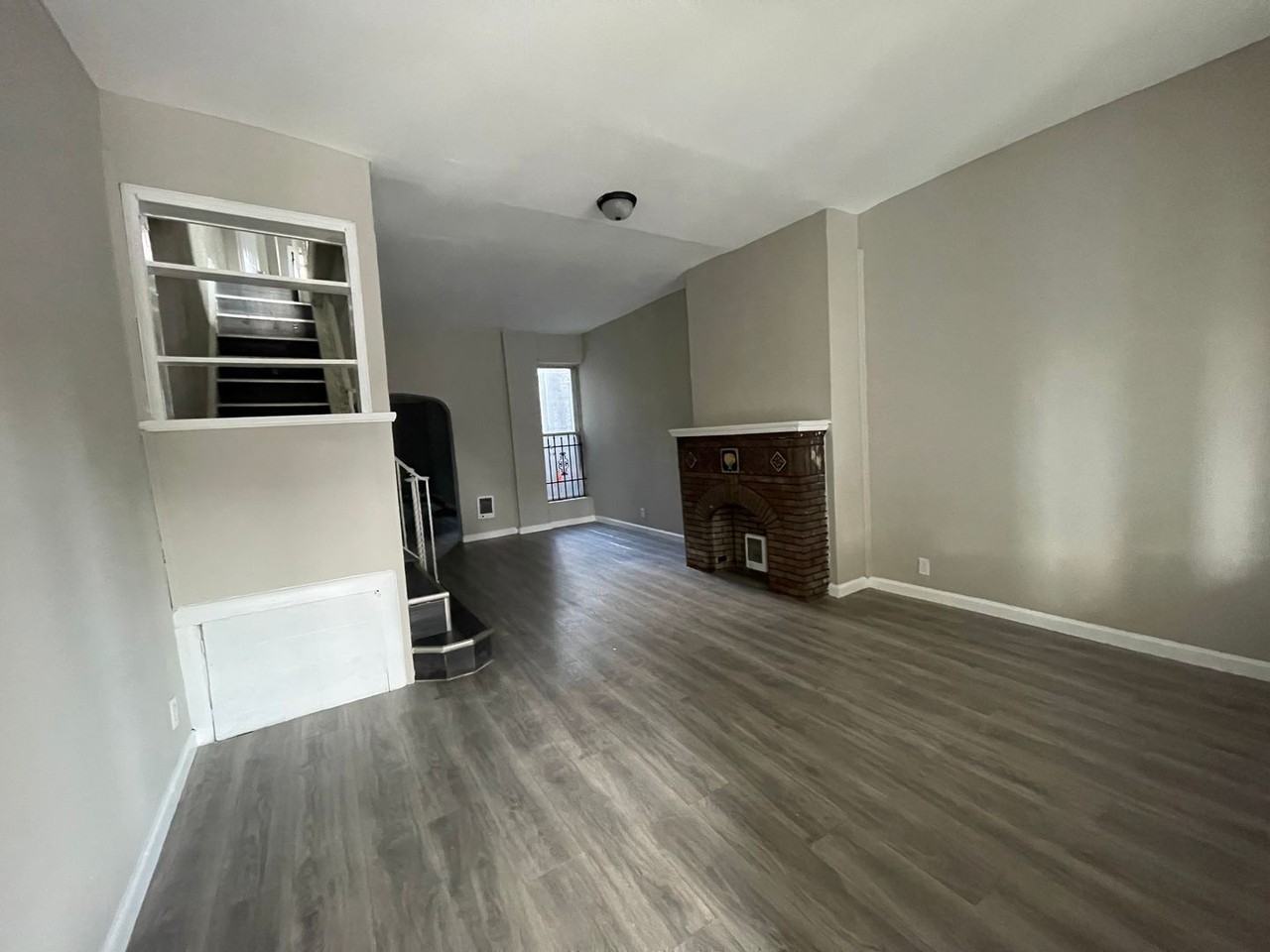 3347 N American St - Photo 2 of 22