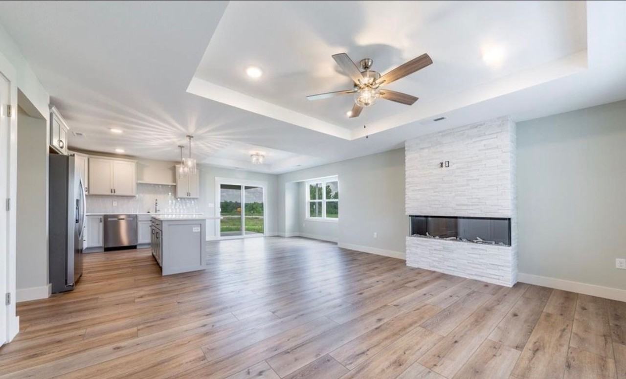 9172 Grammer Ct - Photo 2 of 9