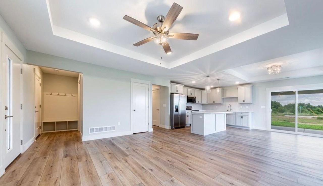 9172 Grammer Ct - Photo 3 of 9