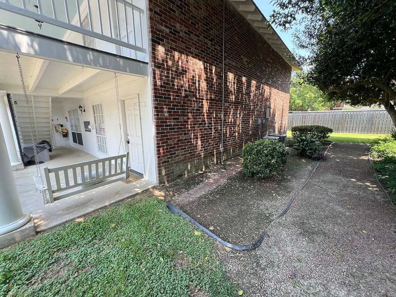 10438 Jefferson Hwy #D - Photo 4 of 31