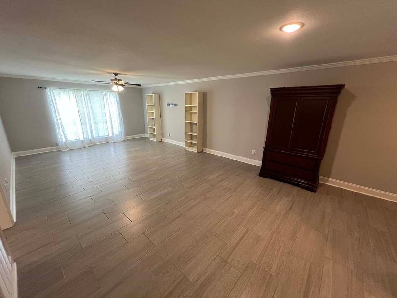10438 Jefferson Hwy #D - Photo 7 of 31