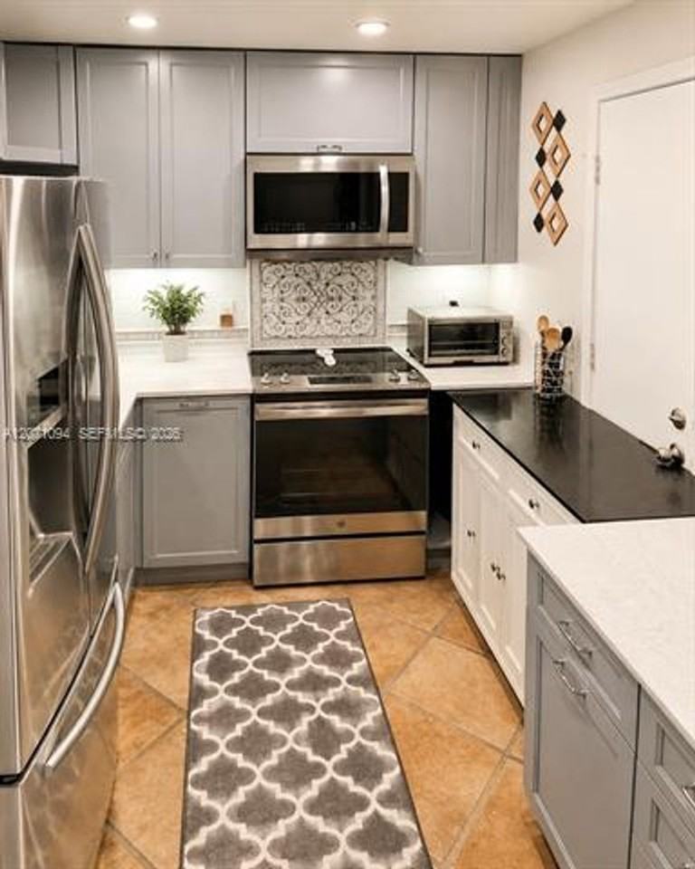 800 800 West Ave cu-817 #817 - Photo 5 of 9
