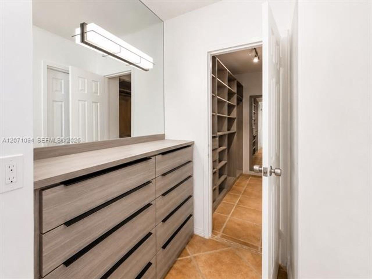 800 800 West Ave cu-817 #817 - Photo 7 of 9