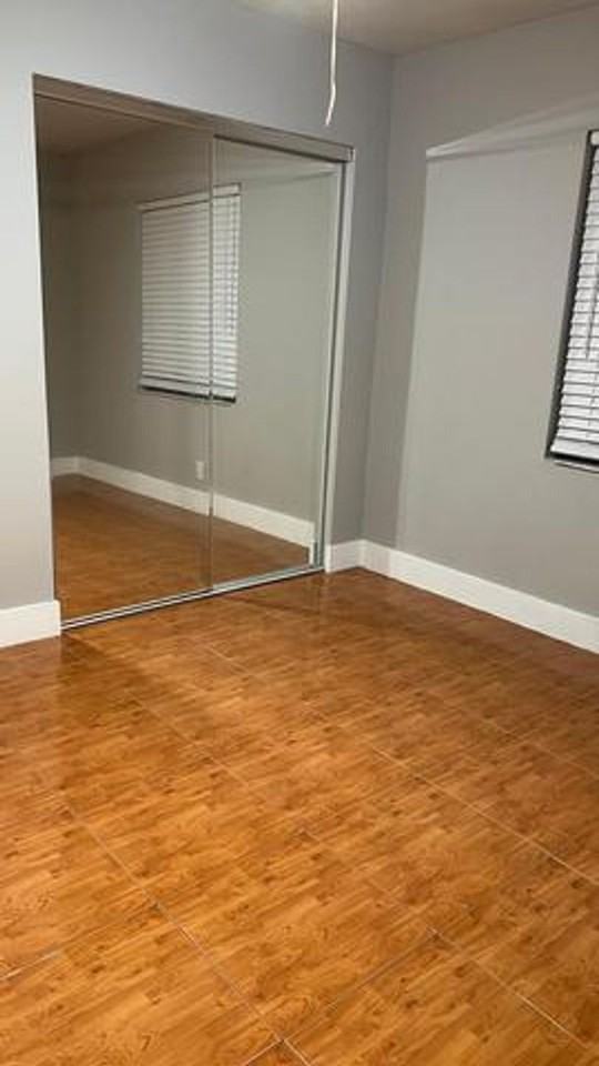 379 Sw 34th Ter - Photo 6 of 10