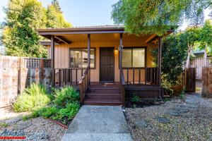 featured image of 414 Bay Ave