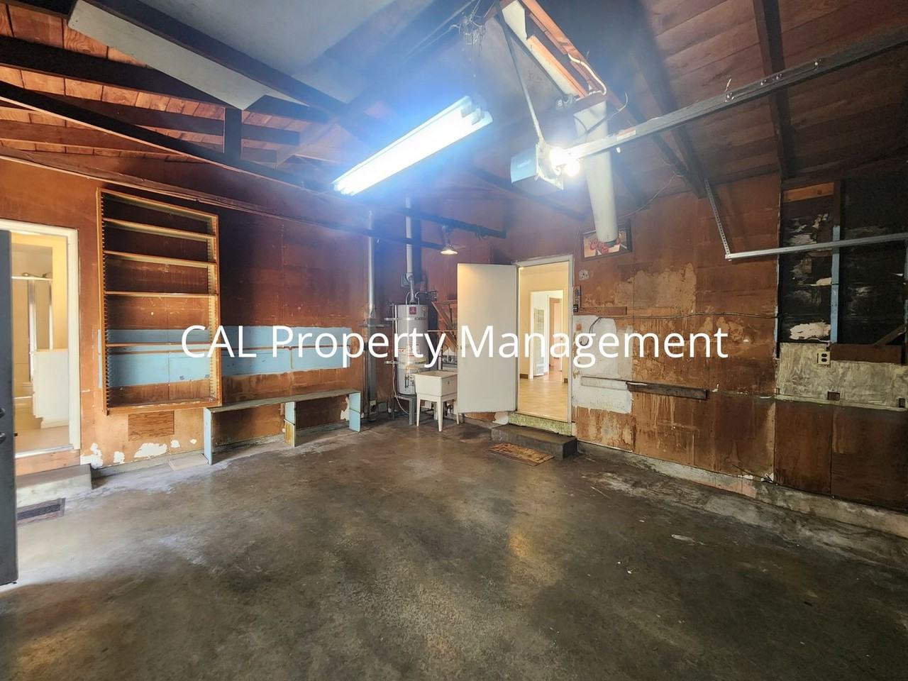 430 E Laurel Dr - Photo 6 of 17