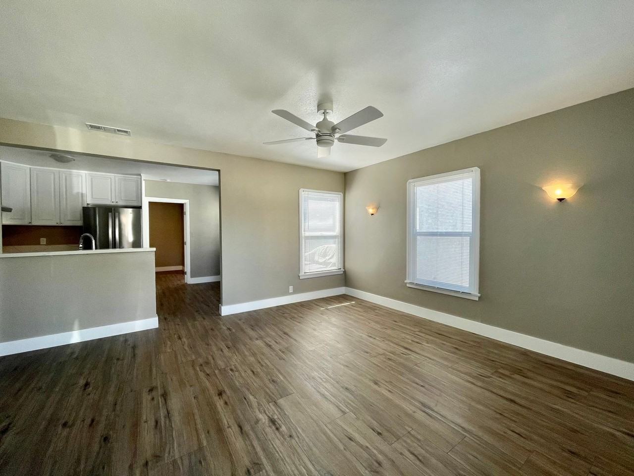 1762 Gardenia Ave - Photo 2 of 12