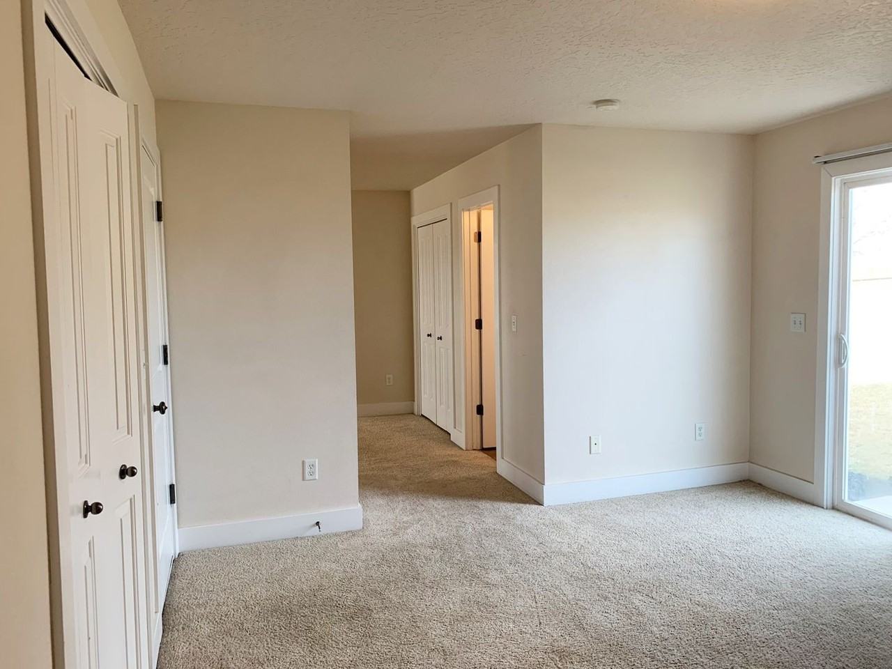 720 Triumph Dr - Photo 6 of 30