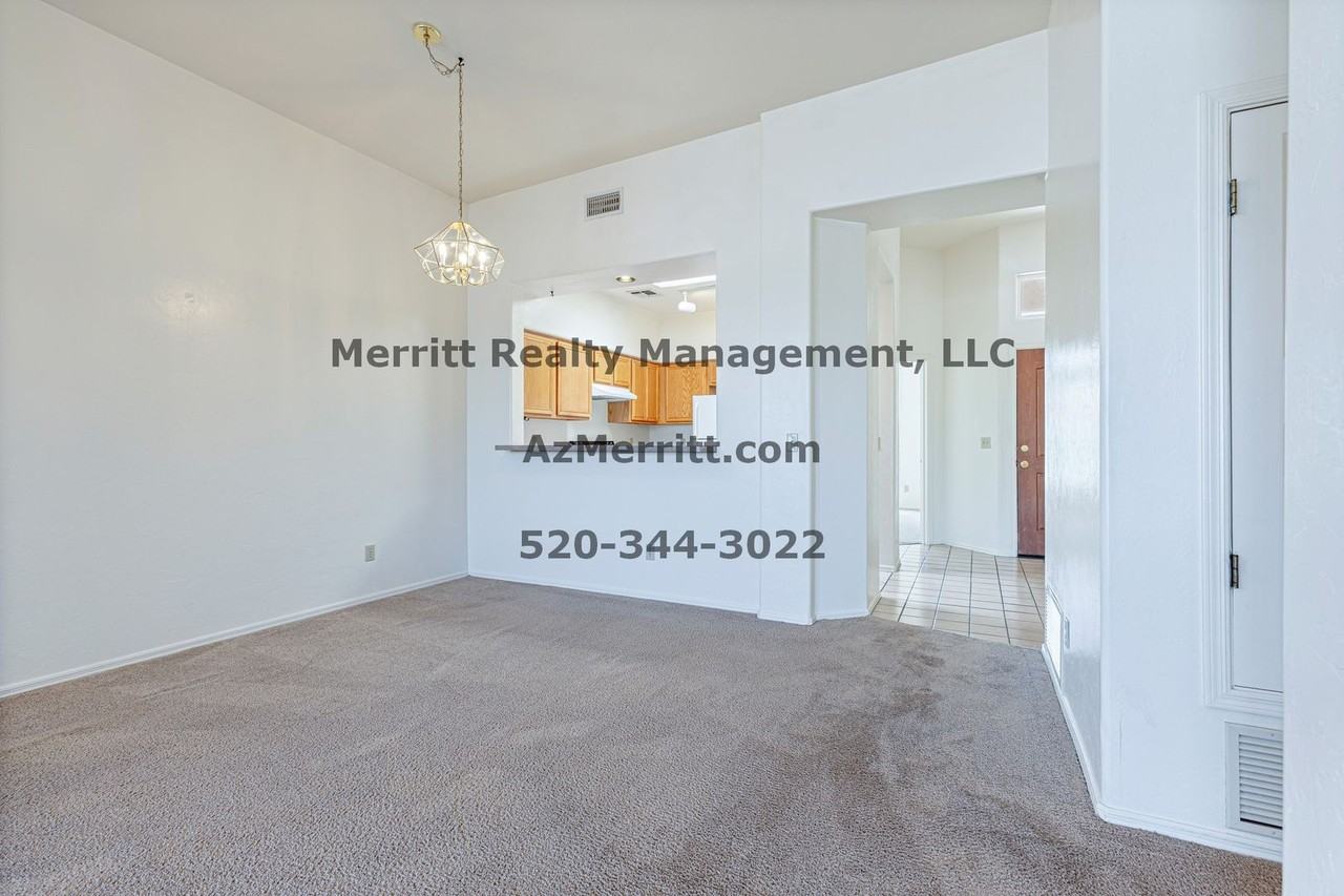 6361 N Camino Aguante - Photo 4 of 27