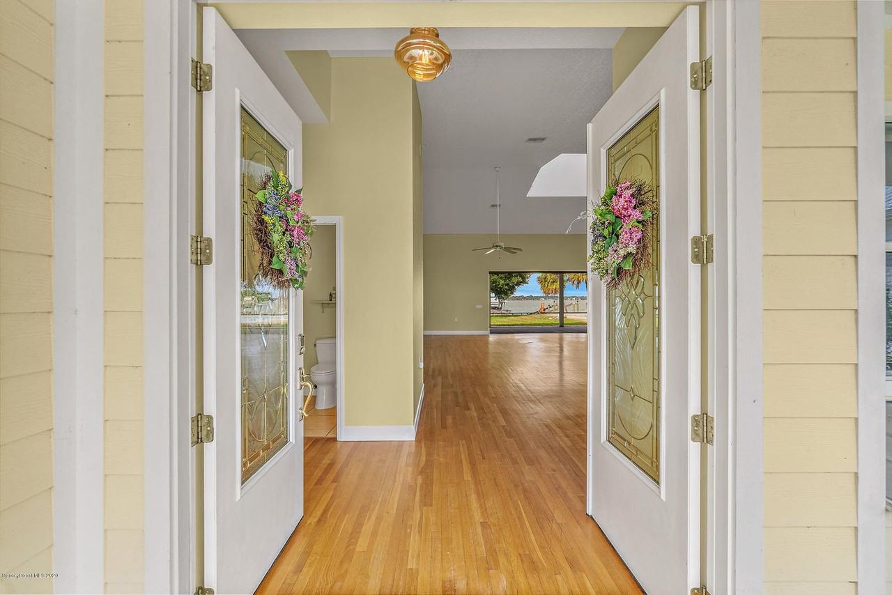 845 S Tropical Trl - Photo 3 of 49