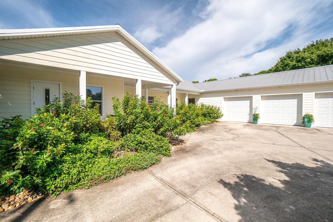 845 S Tropical Trl - Photo 7 of 49