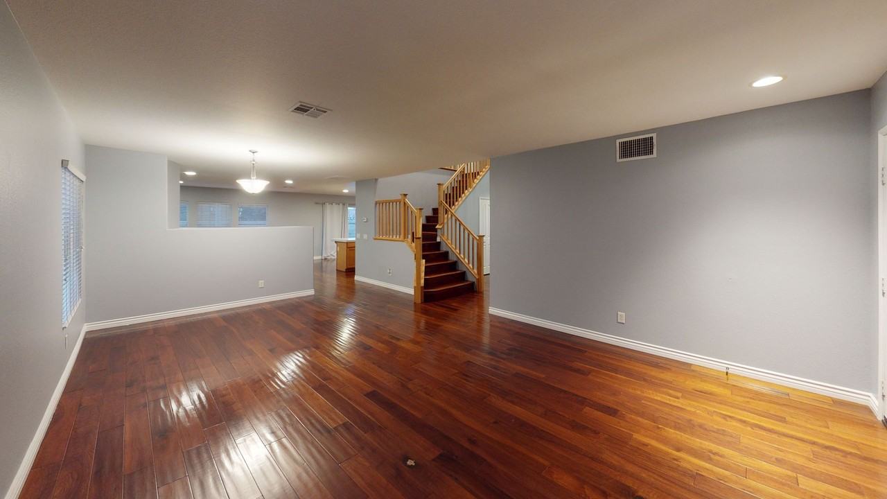 11495 Chesterton Dr - Photo 7 of 34