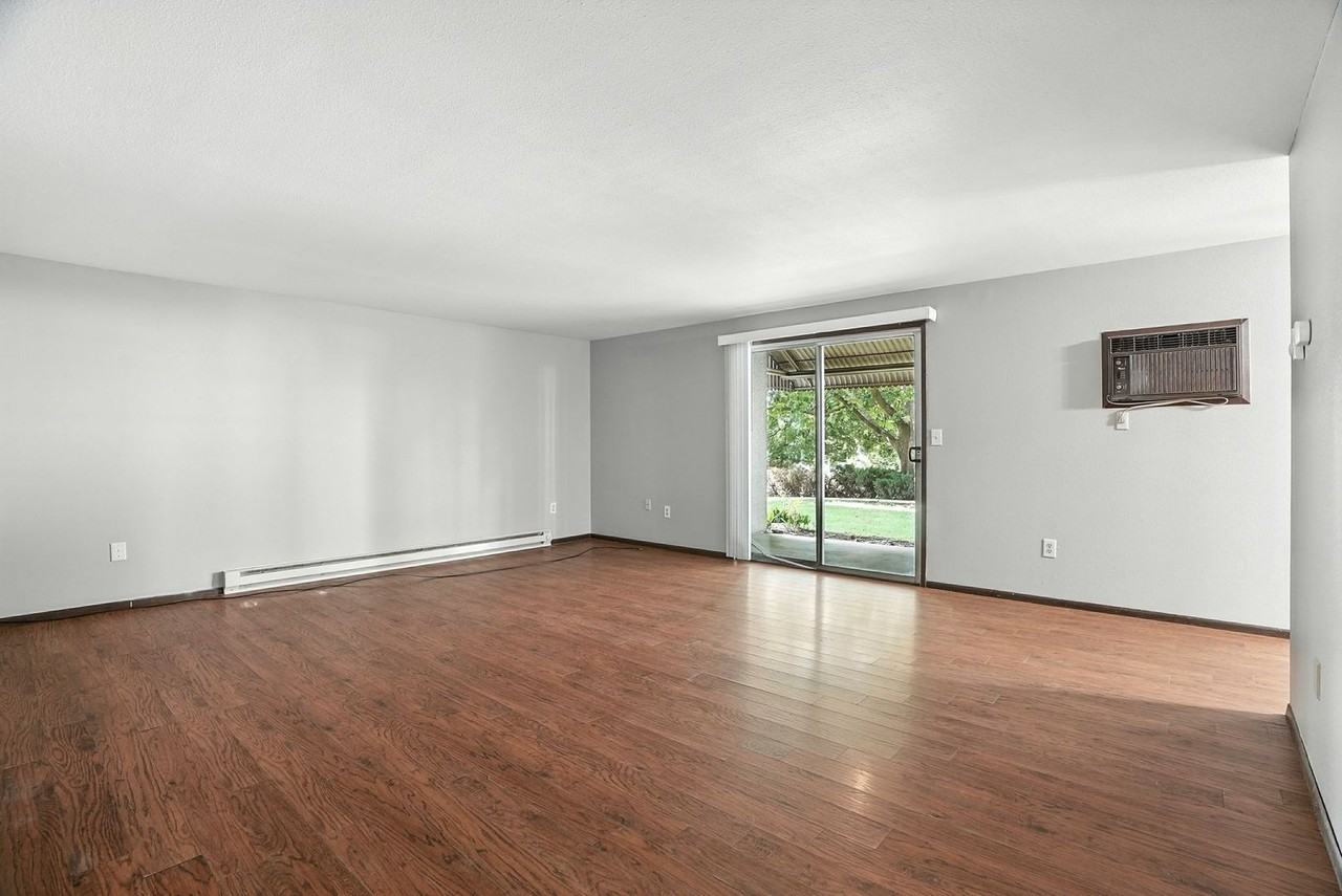 10407 E Main Ave #7 - Photo 3 of 15