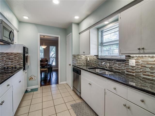 301 Highland Dr - Photo 4 of 12