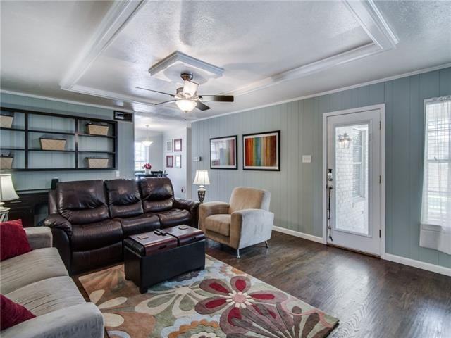 301 Highland Dr - Photo 7 of 12
