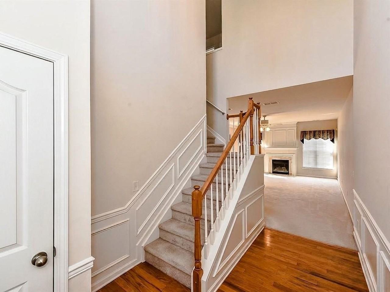 9043 Mcalwaine Preserve Ave - Photo 2 of 22