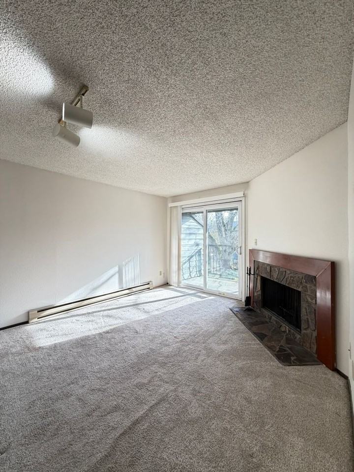 12636 Nw Barnes Rd #3 - Photo 3 of 15
