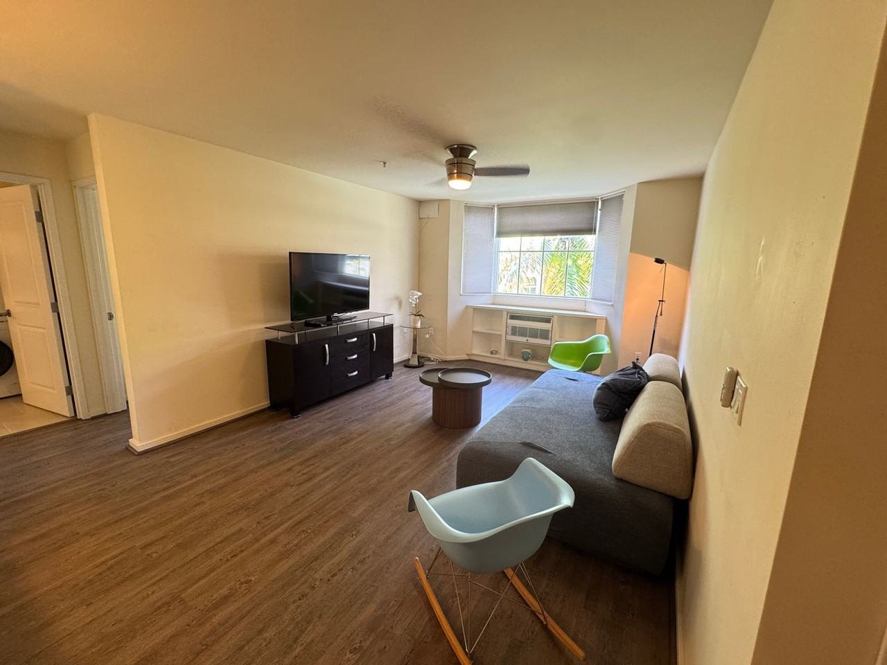 1820 Kaioo Dr - Photo 3 of 16