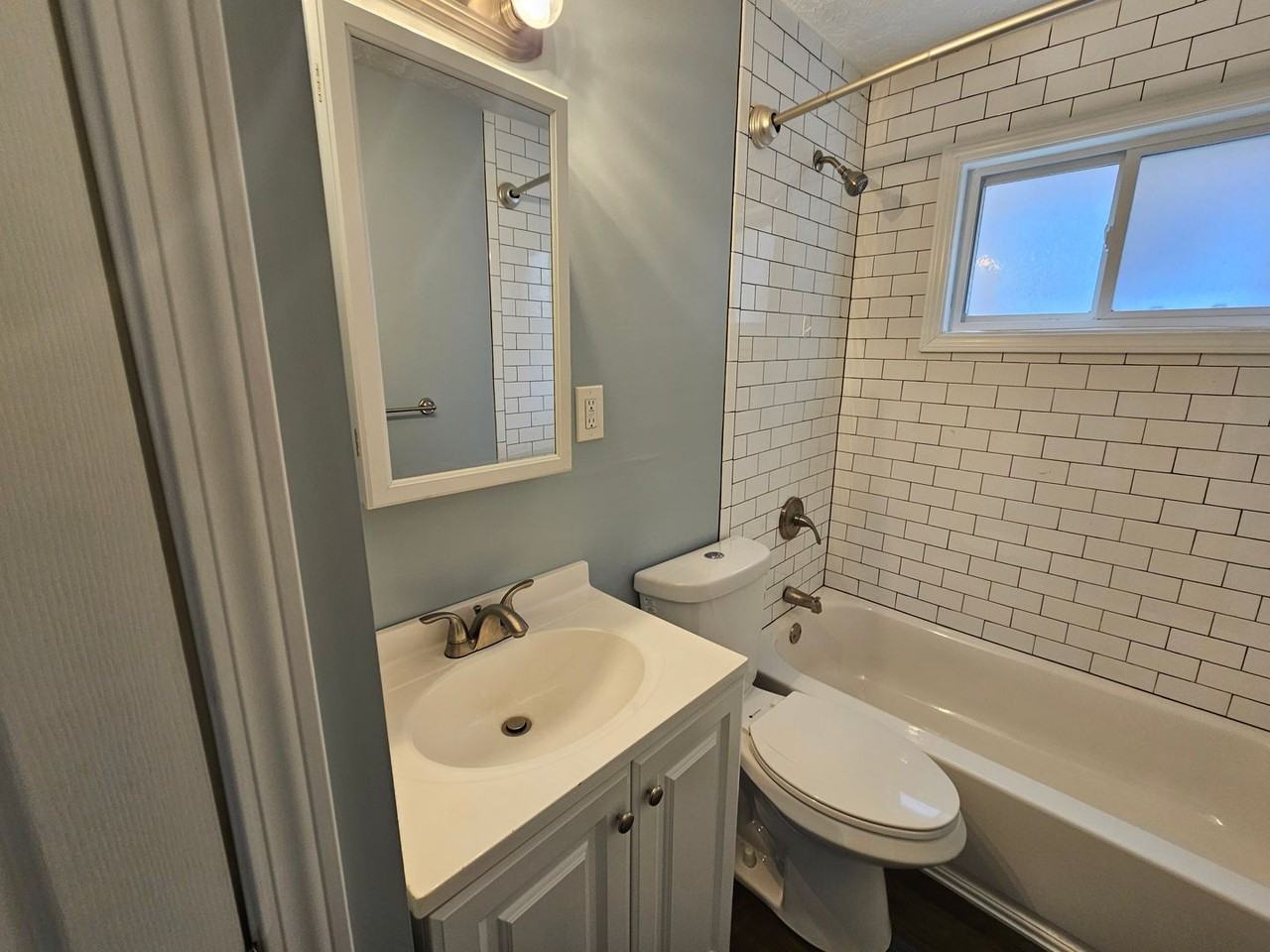640 Highland Pl #2 - Photo 4 of 9