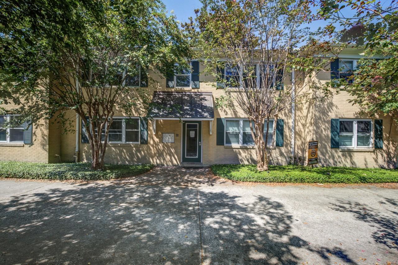 119 Wentworth St #B - Photo 2 of 8