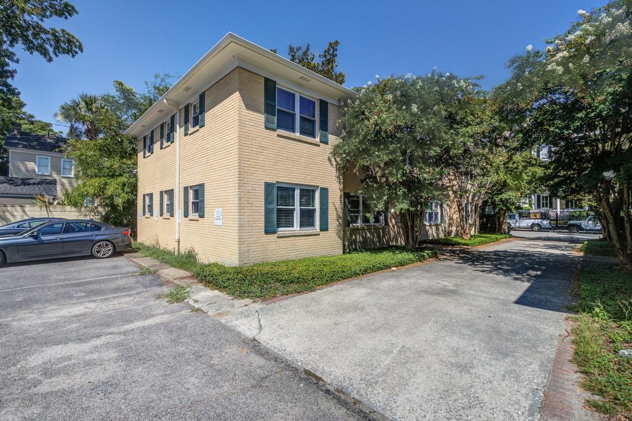119 Wentworth St #B - Photo 3 of 8