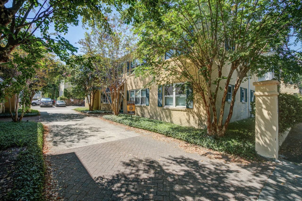 119 Wentworth St #B - Photo 4 of 8