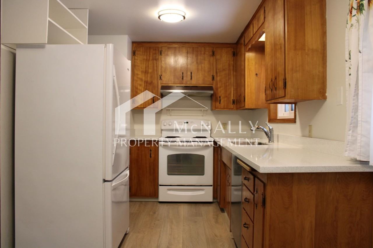 9313 36th St Nw - Photo 6 of 27