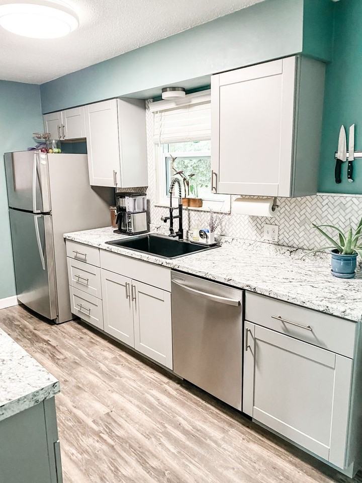 5621 Ridgetop Rd - Photo 4 of 13
