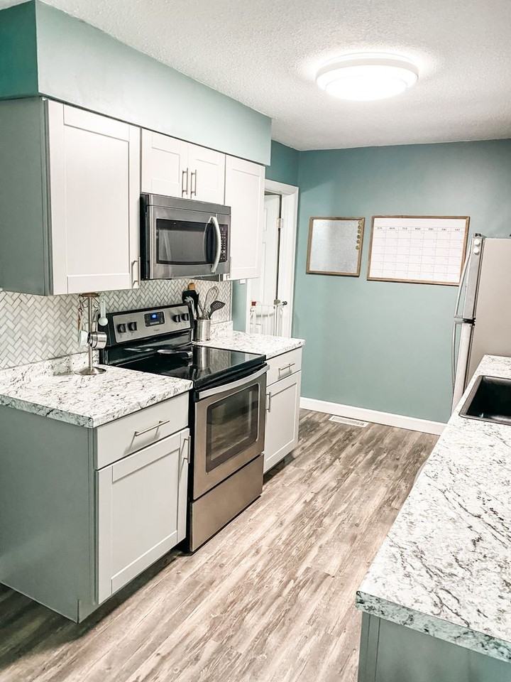 5621 Ridgetop Rd - Photo 5 of 13