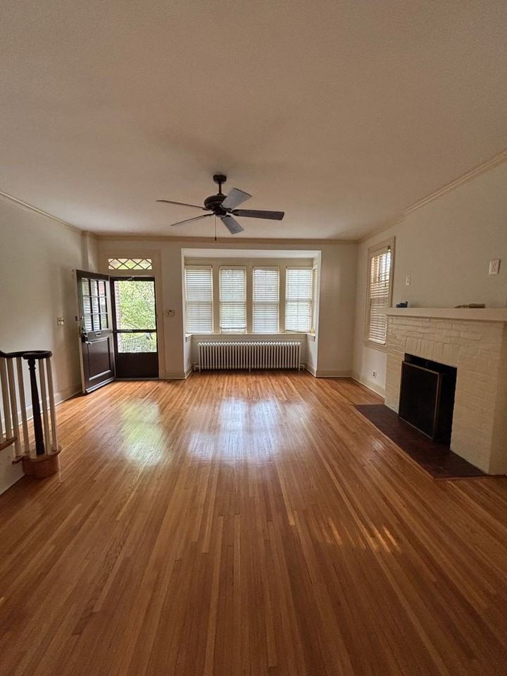 1370 Sheridan St Nw ##Nw - Photo 2 of 24