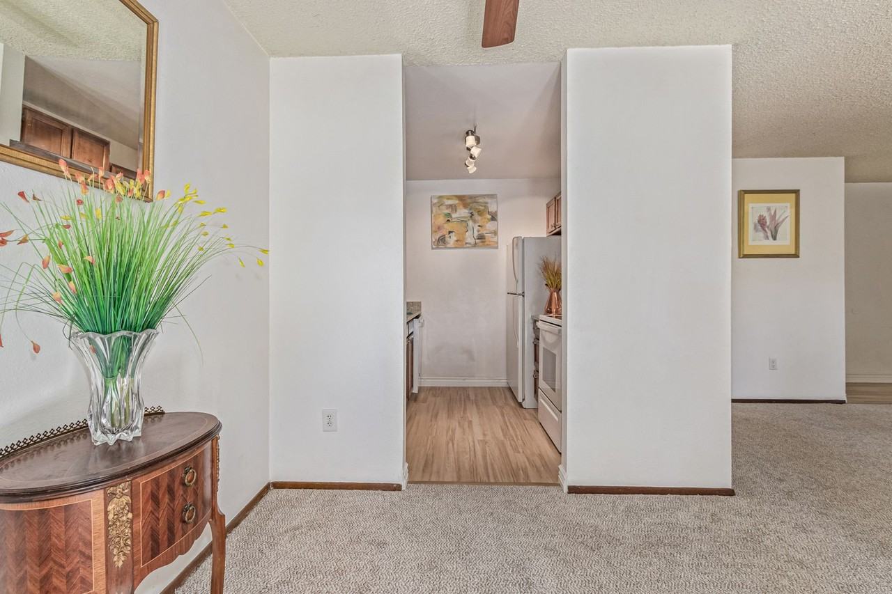1410 Bacchus Dr #B - Photo 7 of 30