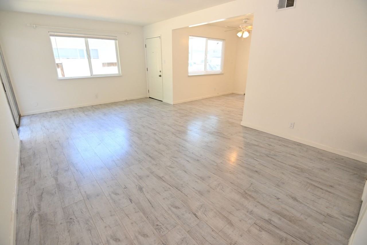 1295 Flora Ave - Photo 2 of 20