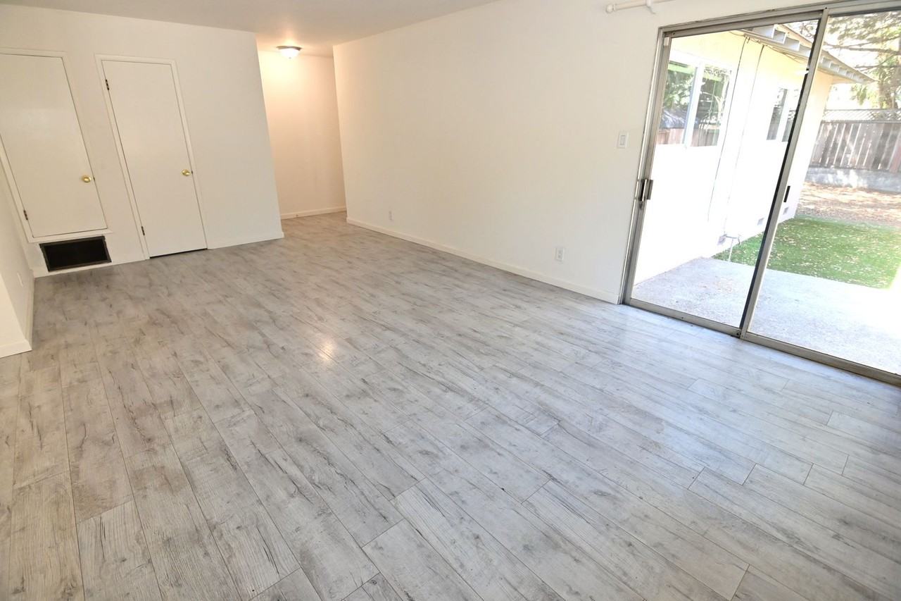 1295 Flora Ave - Photo 3 of 20