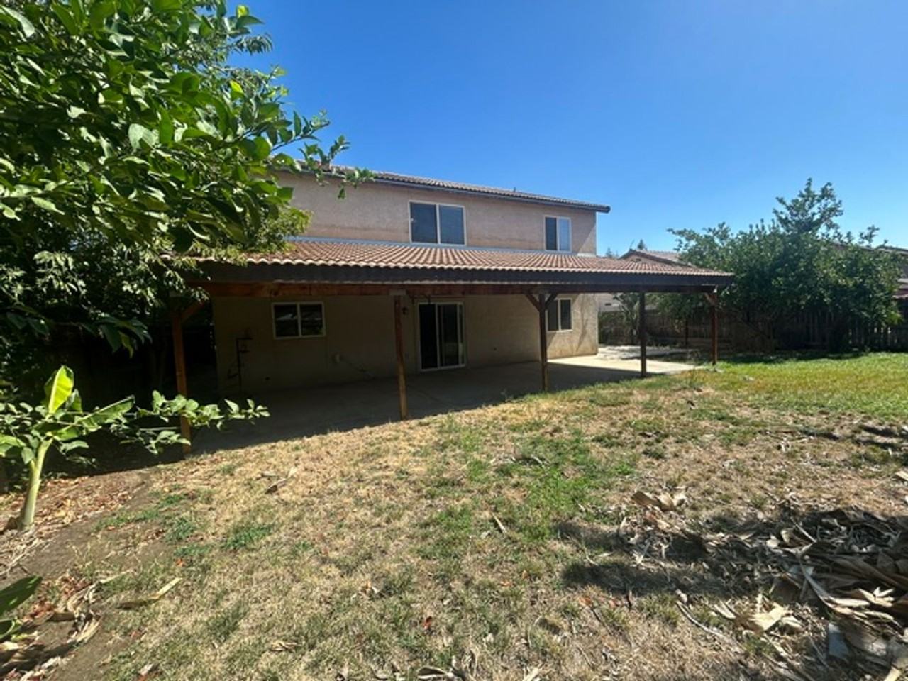 2305 E Dorothea Ave - Photo 5 of 16