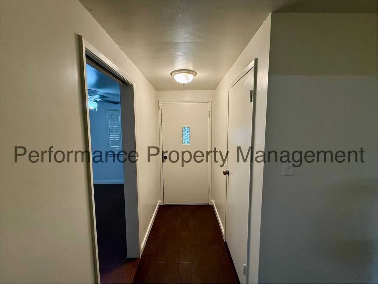 2706 Pasadena St - Photo 3 of 23