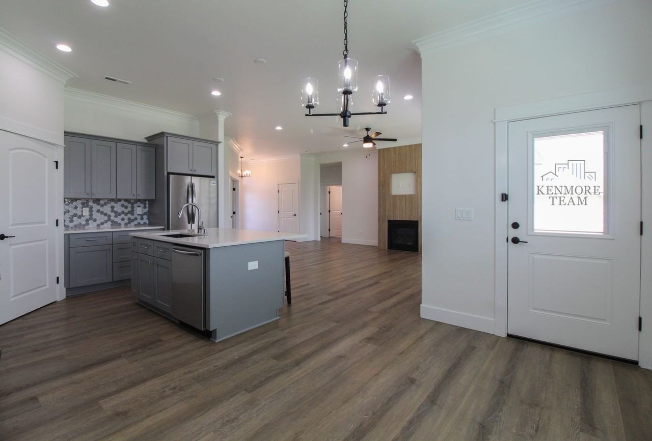 1638 Livorno Ave - Photo 5 of 21