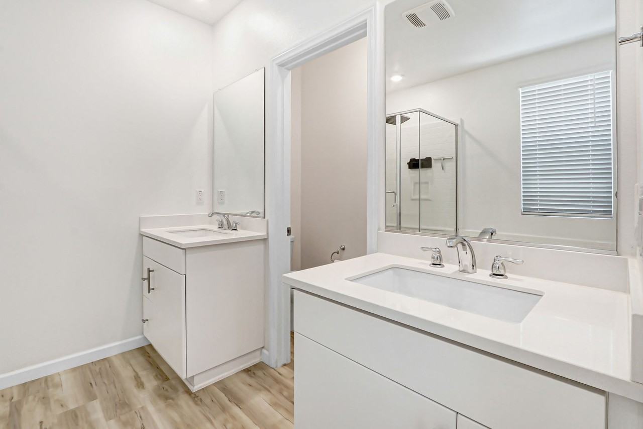 15232 Horizon St #7 - Photo 7 of 10