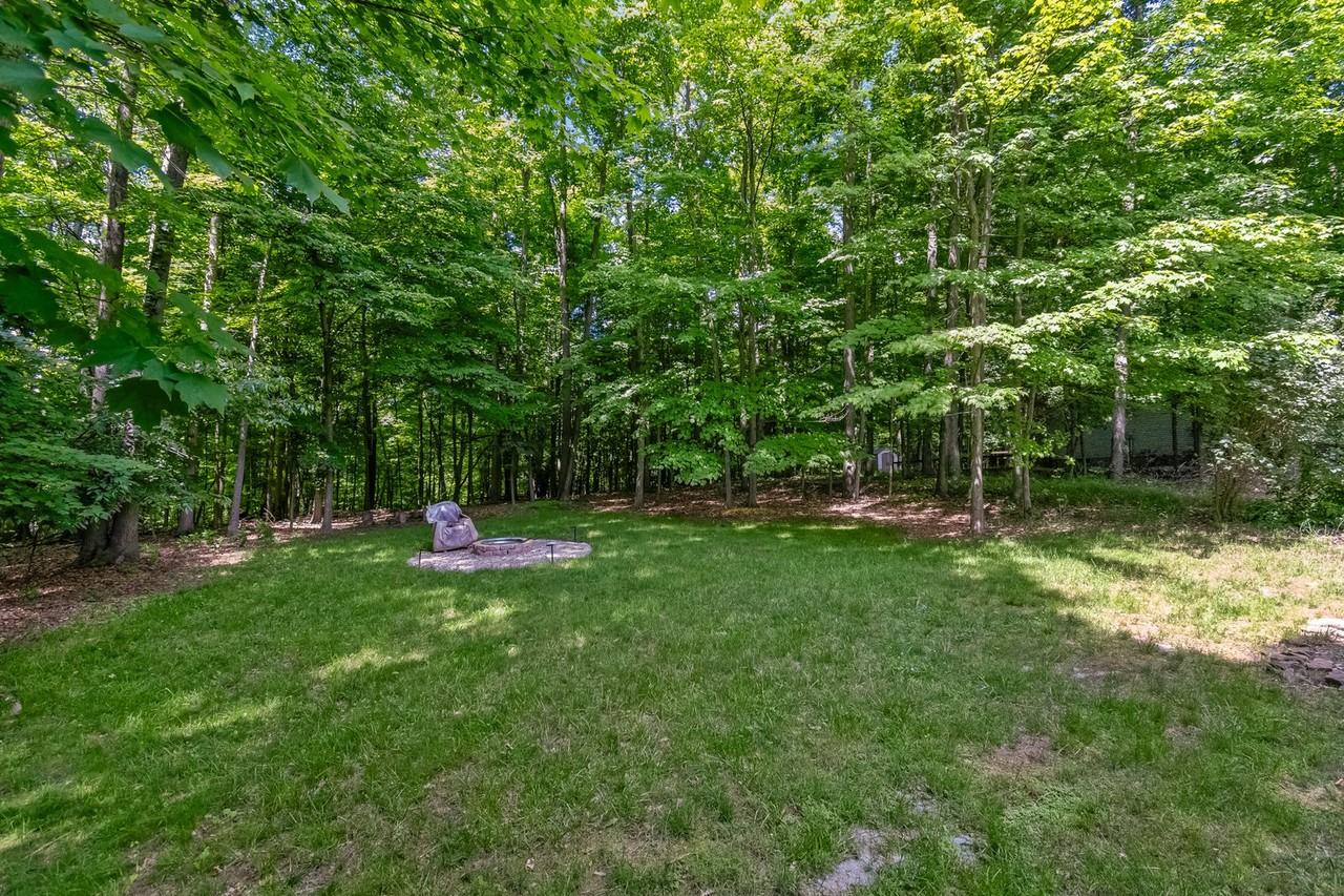444 Grand Ridge Dr - Photo 5 of 27