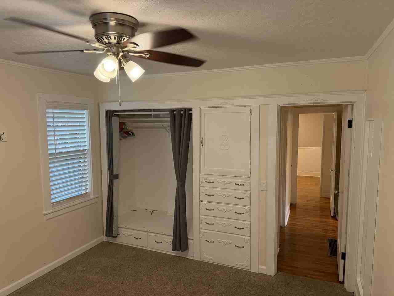 420 E 13th St - Photo 7 of 12