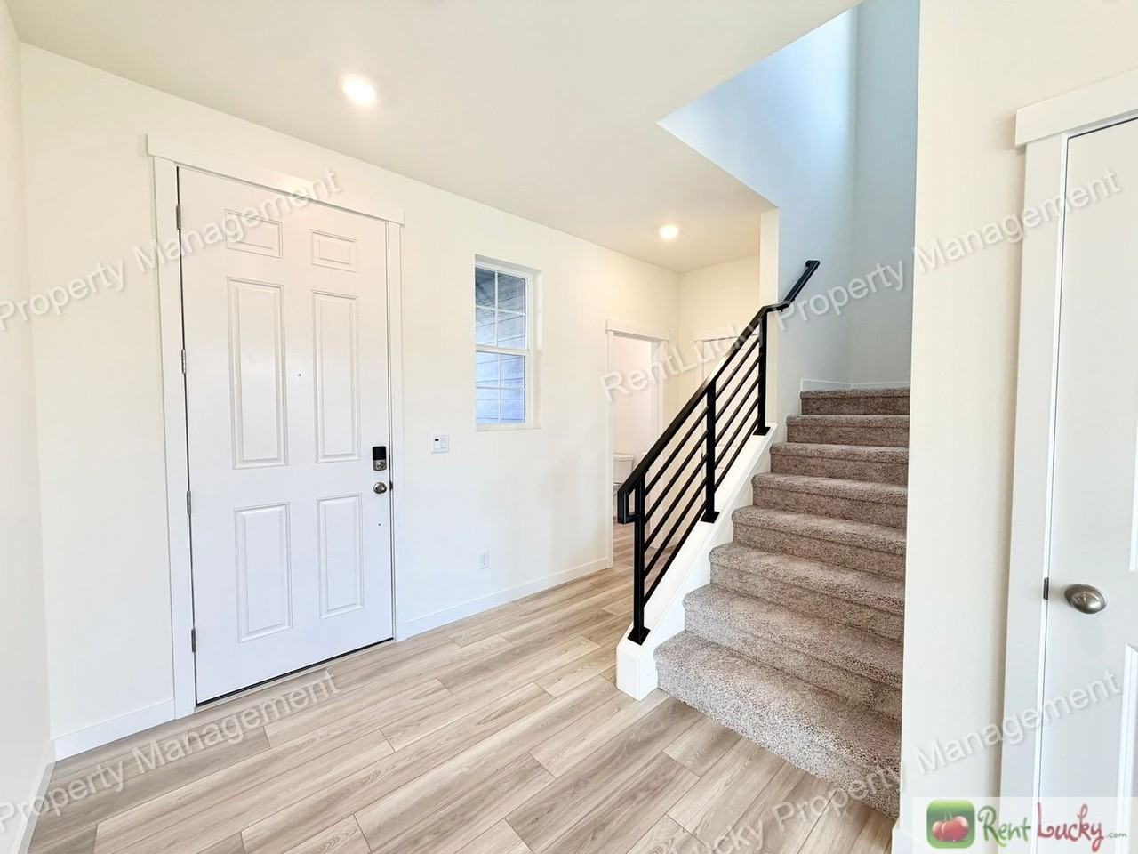 17056 127th St E - Photo 2 of 30