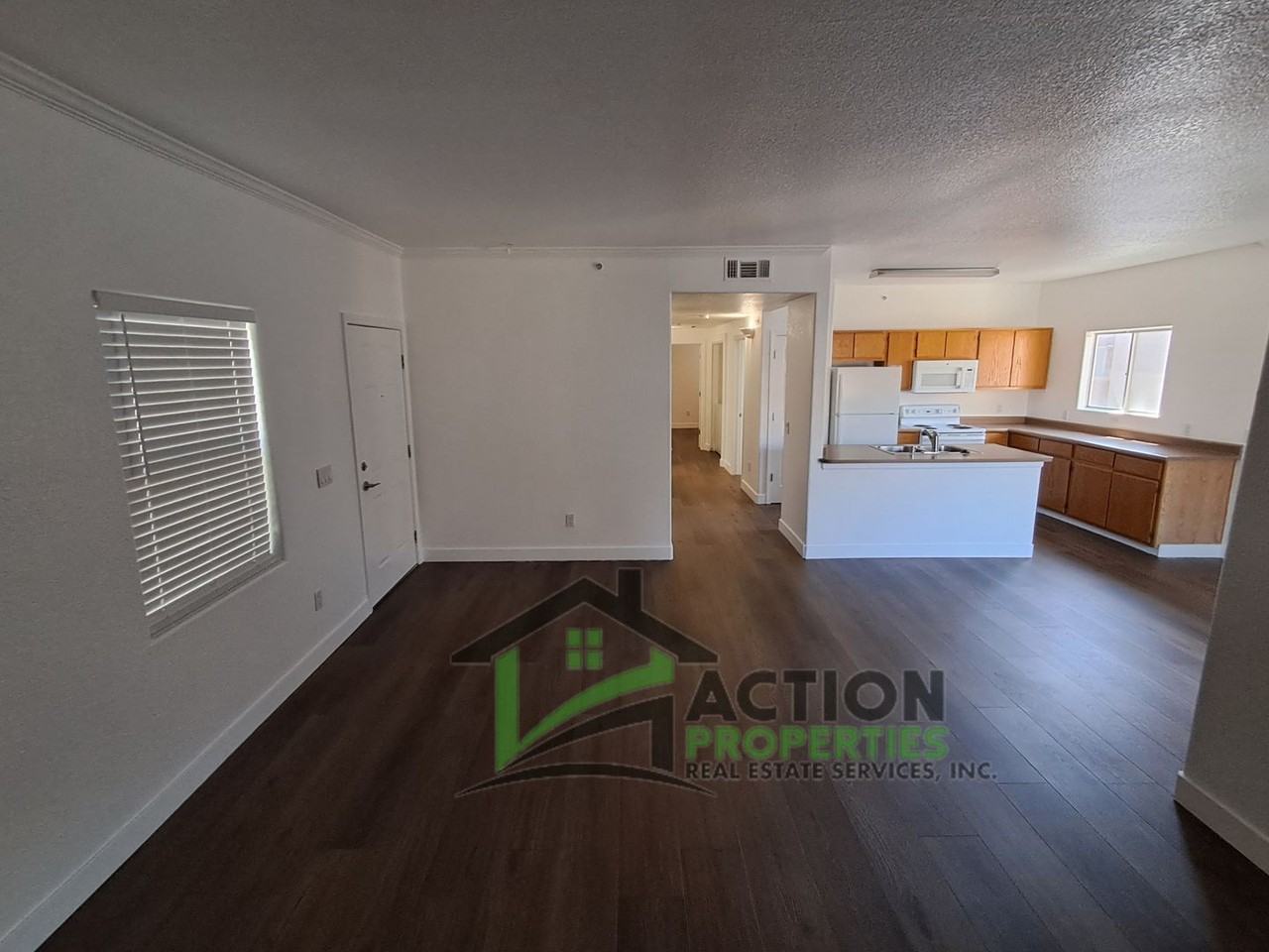 10001 Woodcreek Oaks Blvd #1026 - Photo 4 of 36