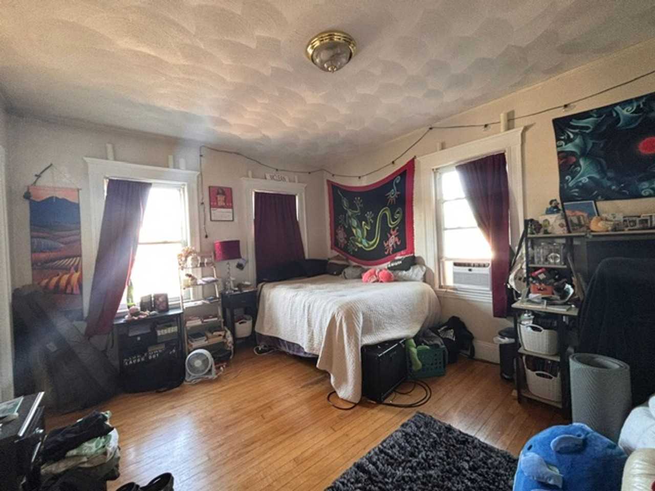 14 Greylock Rd - Photo 2 of 9